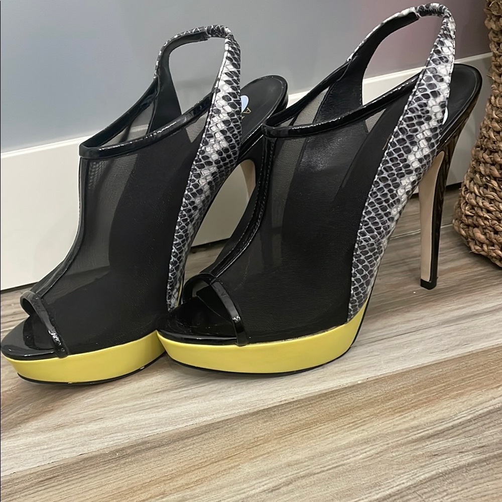 Stylish Black and Yellow Women's Heels
